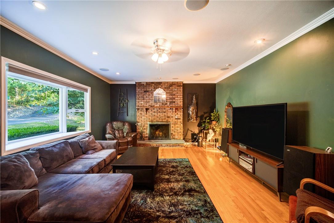 67 Fox Hill Road, Wallkill, NY 12589