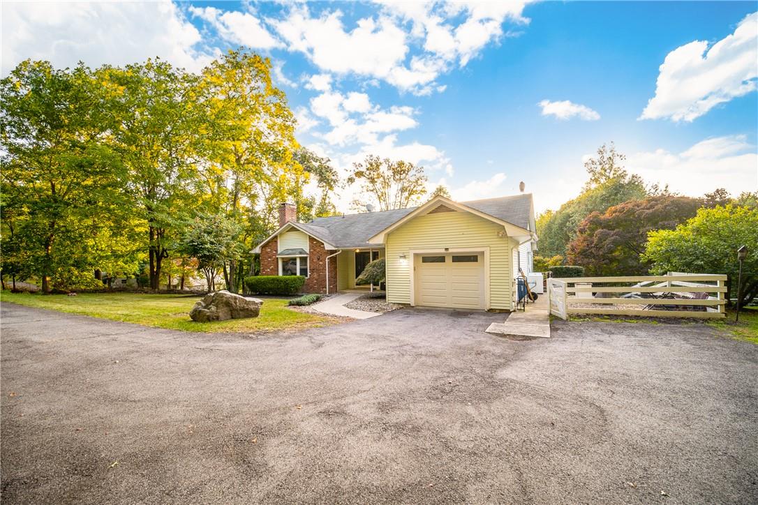 67 Fox Hill Road, Wallkill, NY 12589