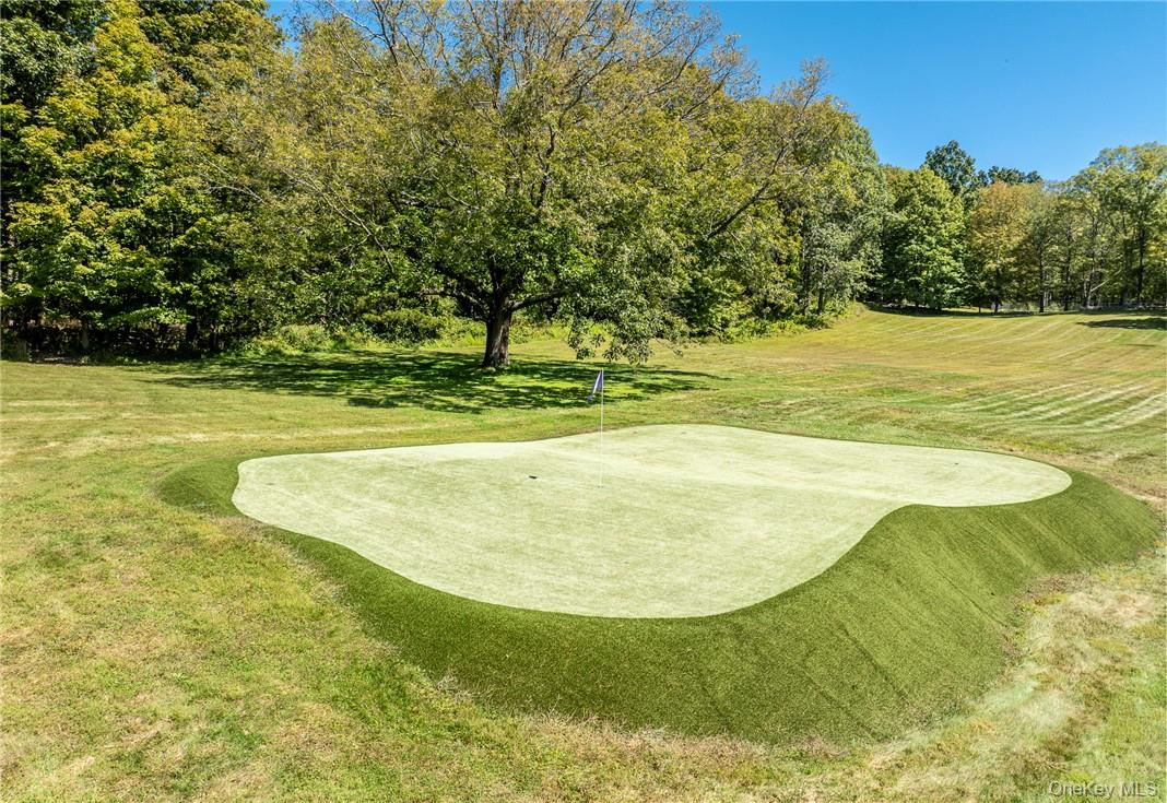 570 Pumpkin Lane, Clinton Corners, NY 12514