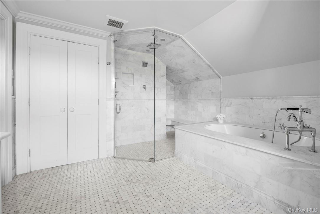 570 Pumpkin Lane, Clinton Corners, NY 12514