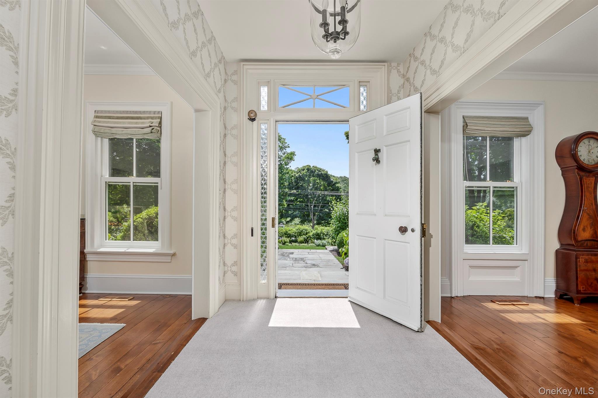 570 Pumpkin Lane, Clinton Corners, NY 12514