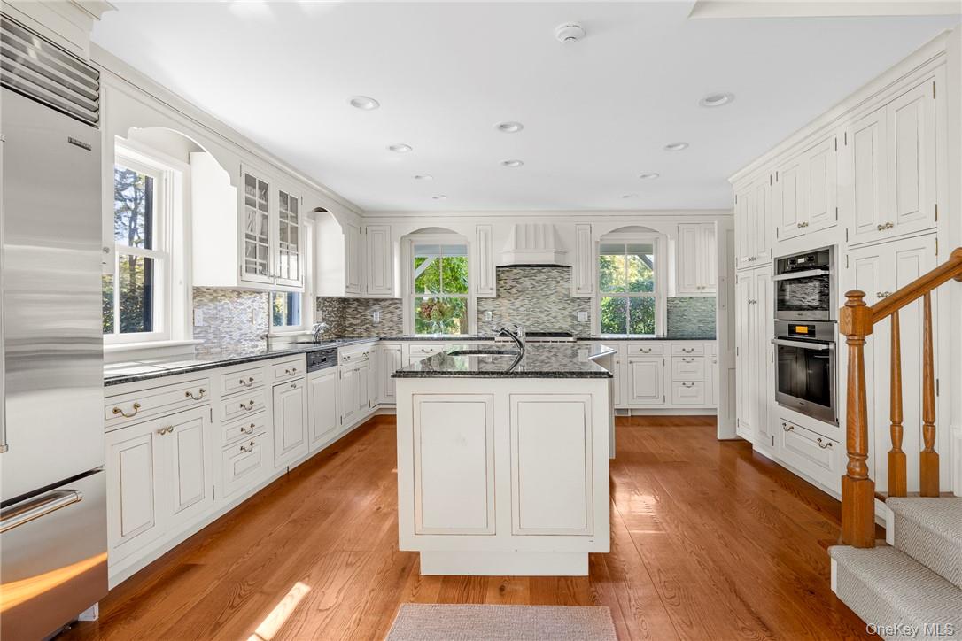 570 Pumpkin Lane, Clinton Corners, NY 12514