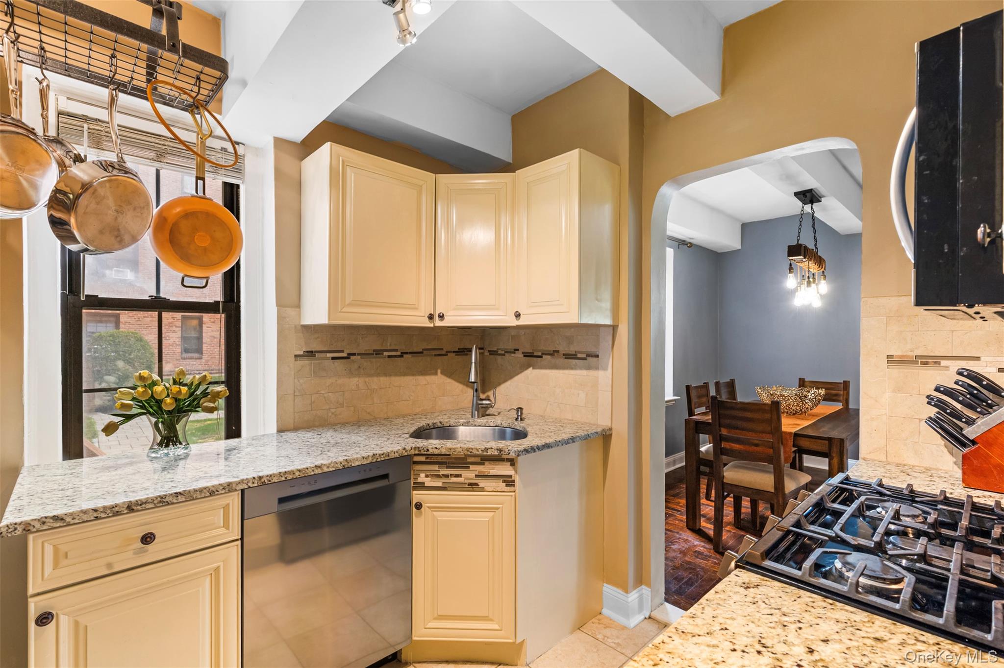 174 Garth Road # TS, Scarsdale, NY 10583