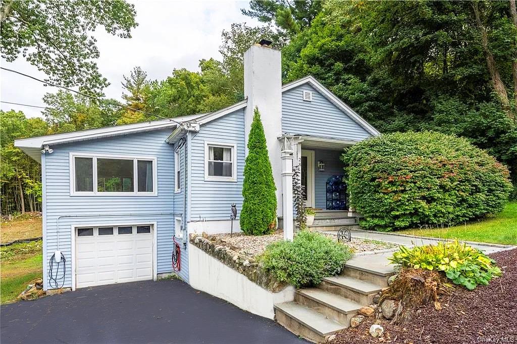 28 Birch Hill Road, Brewster, NY 10509