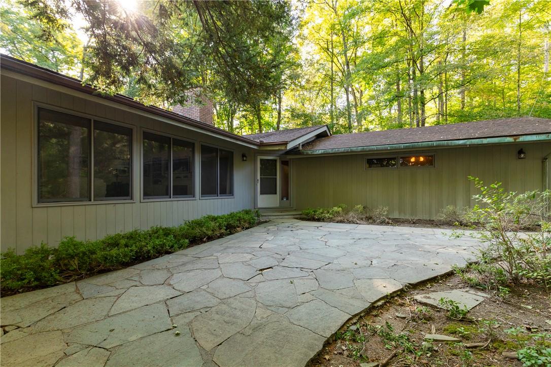 34 Ridgeview Road, Poughkeepsie, NY 12603