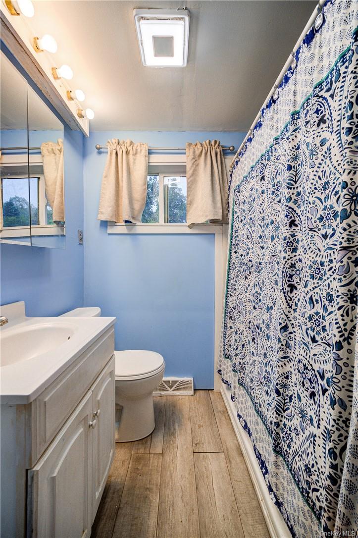 2125 State Route 300, Wallkill, NY 12589