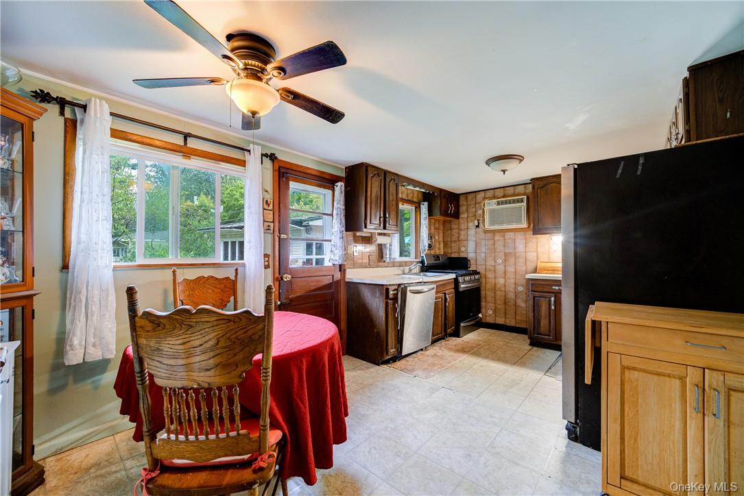 2125 State Route 300, Wallkill, NY 12589