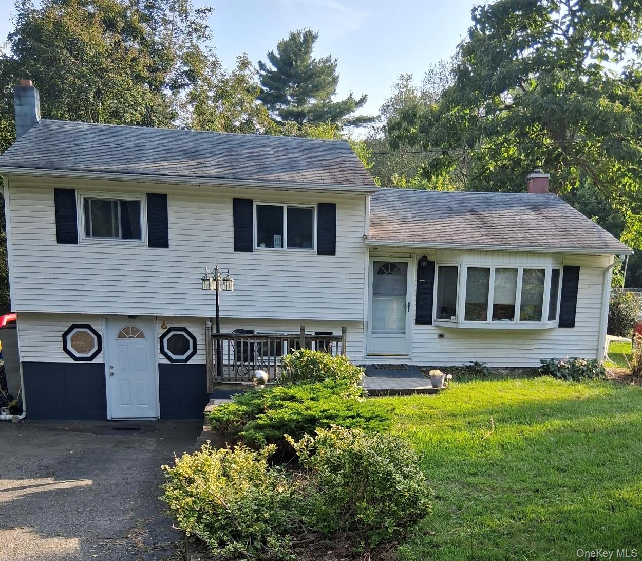 2125 State Route 300, Wallkill, NY 12589