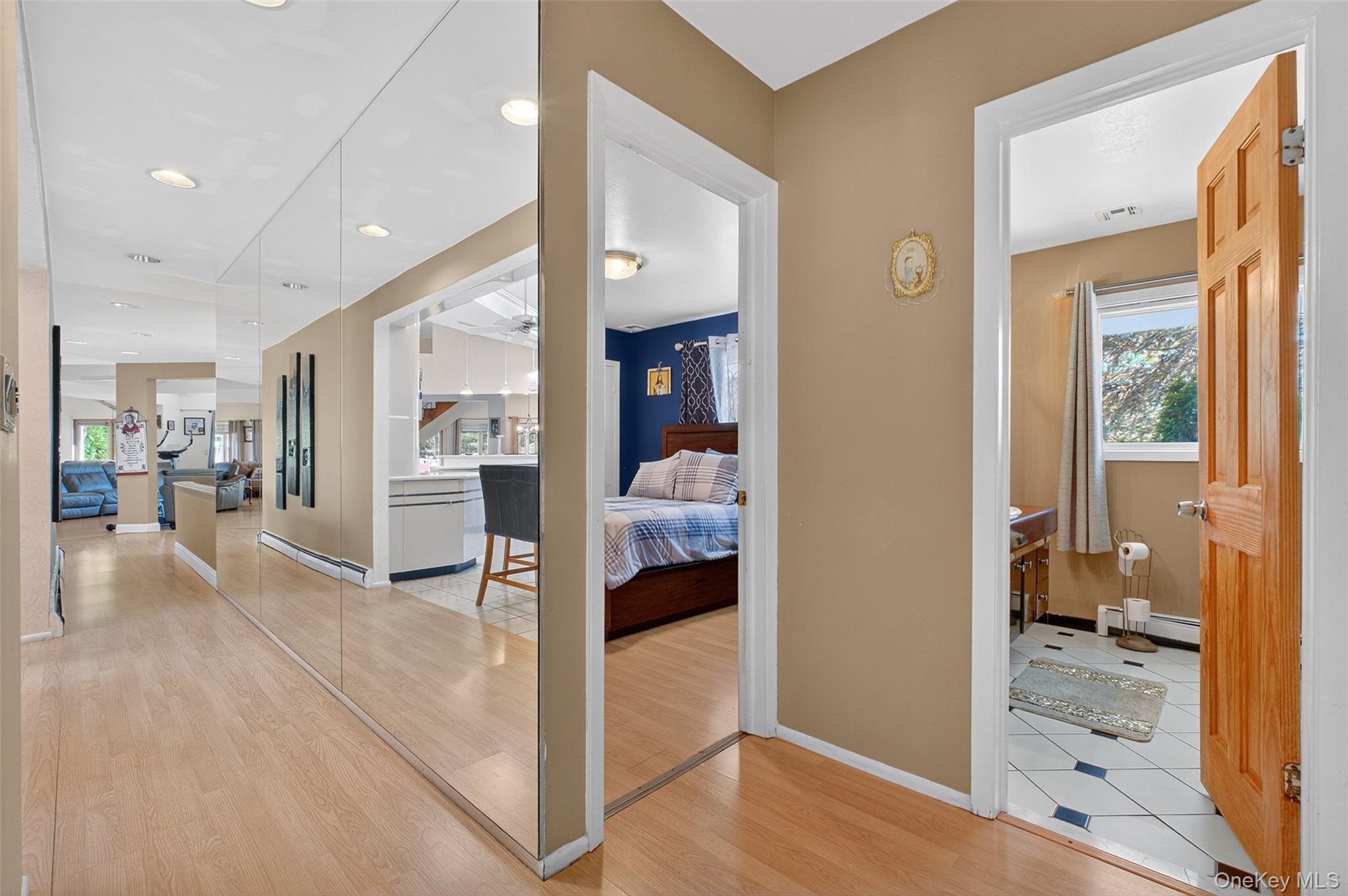 10 Sunrise Drive, Putnam Valley, NY 10579