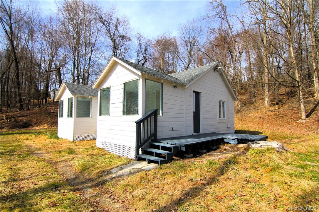 71 MILLER Road # 5-6, Hopewell Junction, NY 12533