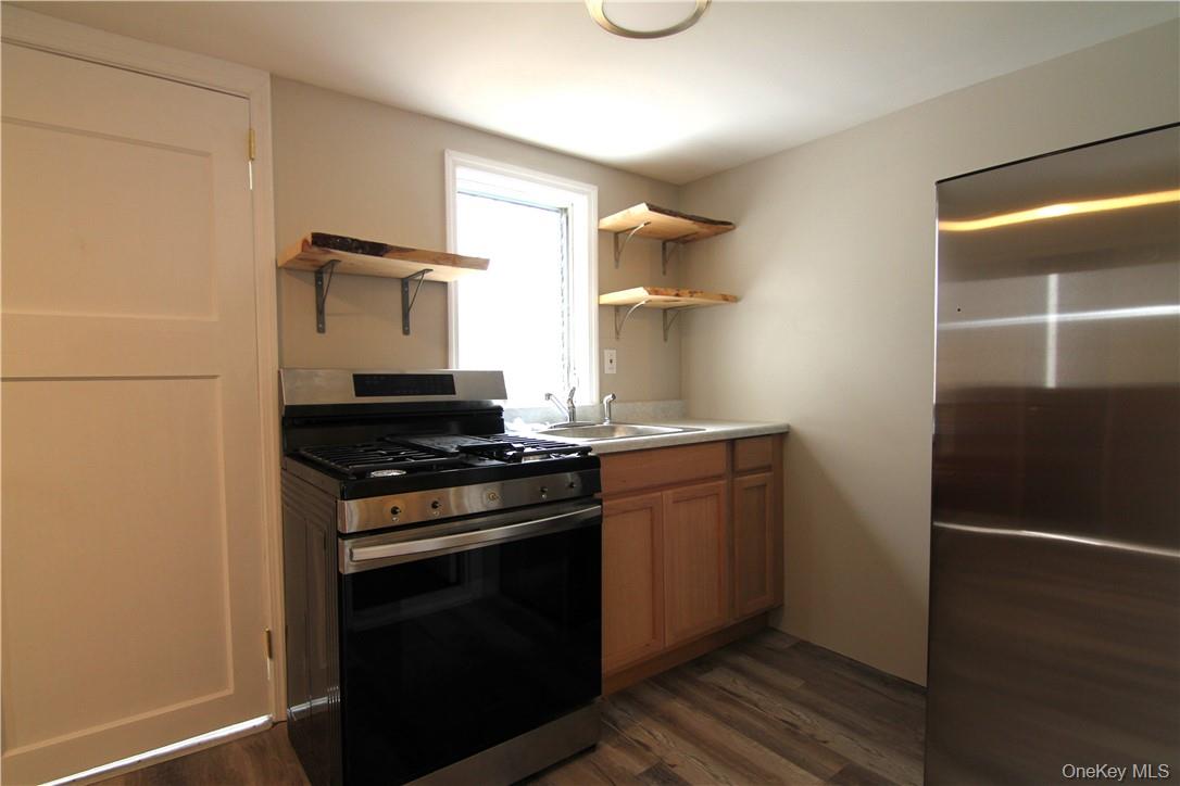 71 MILLER Road # 5-6, Hopewell Junction, NY 12533