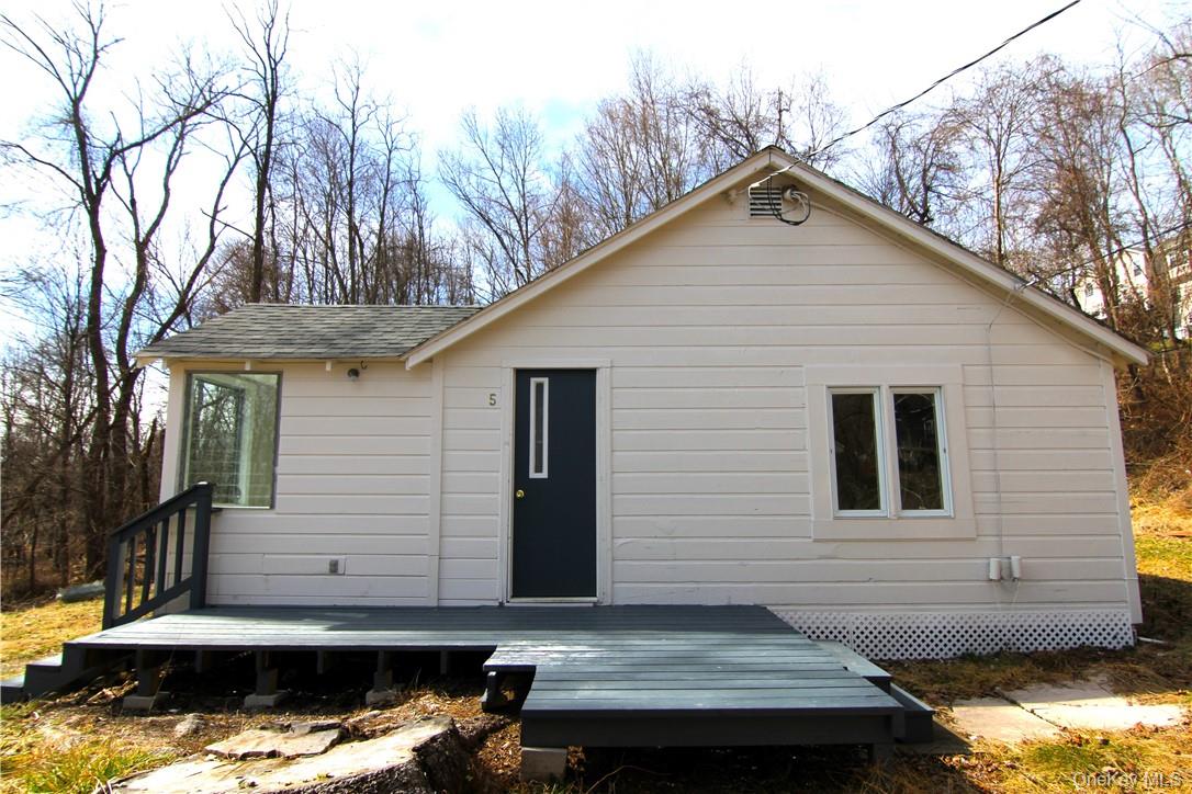 71 MILLER Road # 5-6, Hopewell Junction, NY 12533