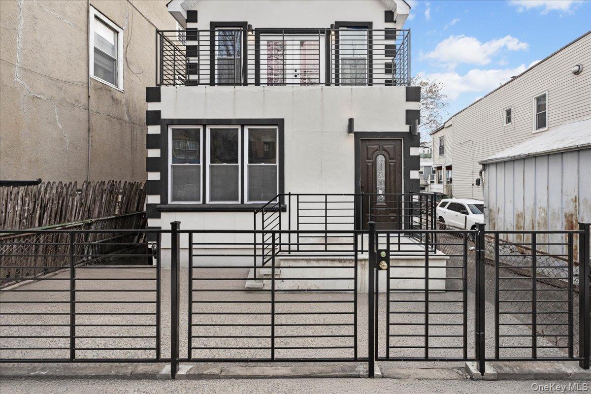 588 Van Nest Avenue, Bronx, NY 10460