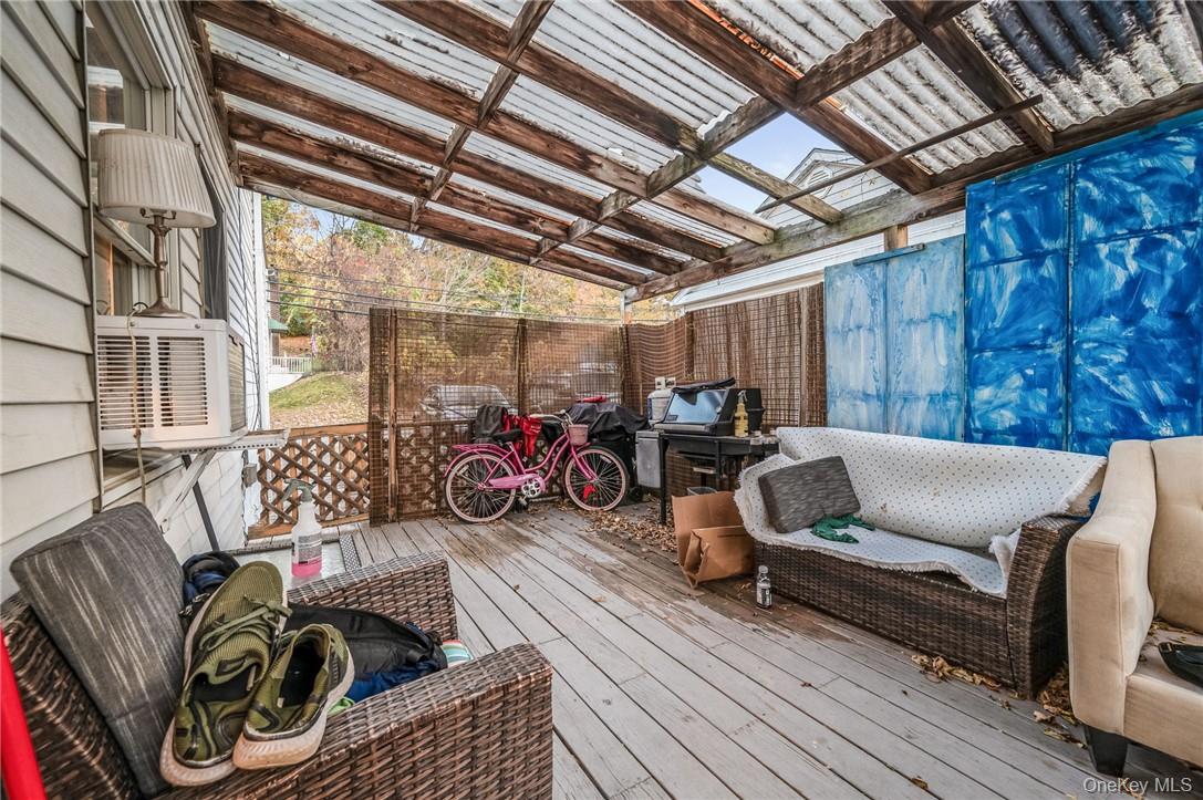 865 Commerce Street, Thornwood, NY 10594