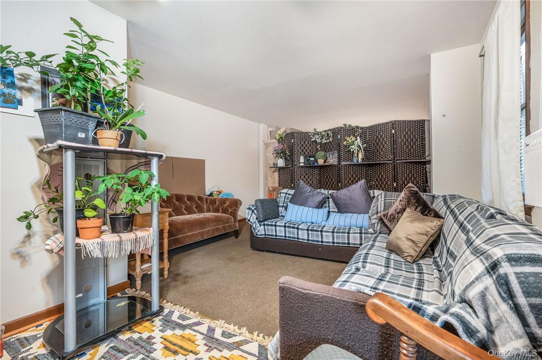 865 Commerce Street, Thornwood, NY 10594