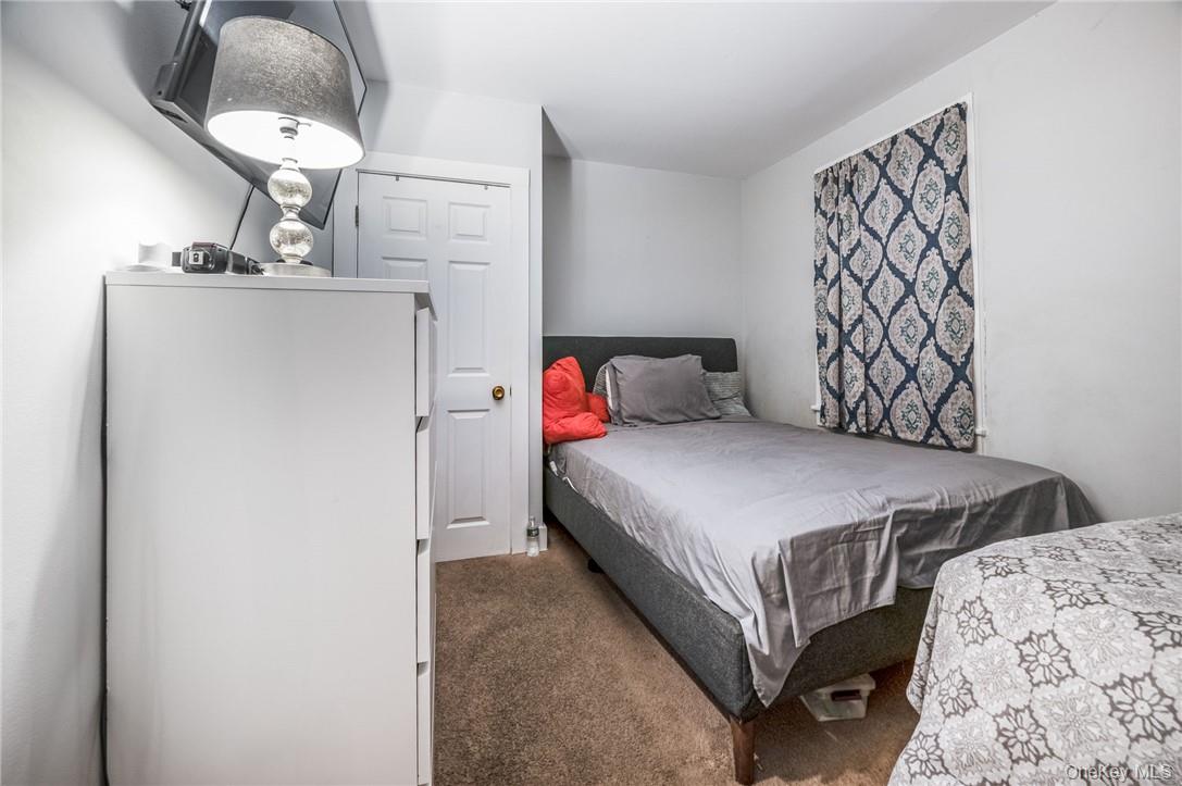 865 Commerce Street, Thornwood, NY 10594