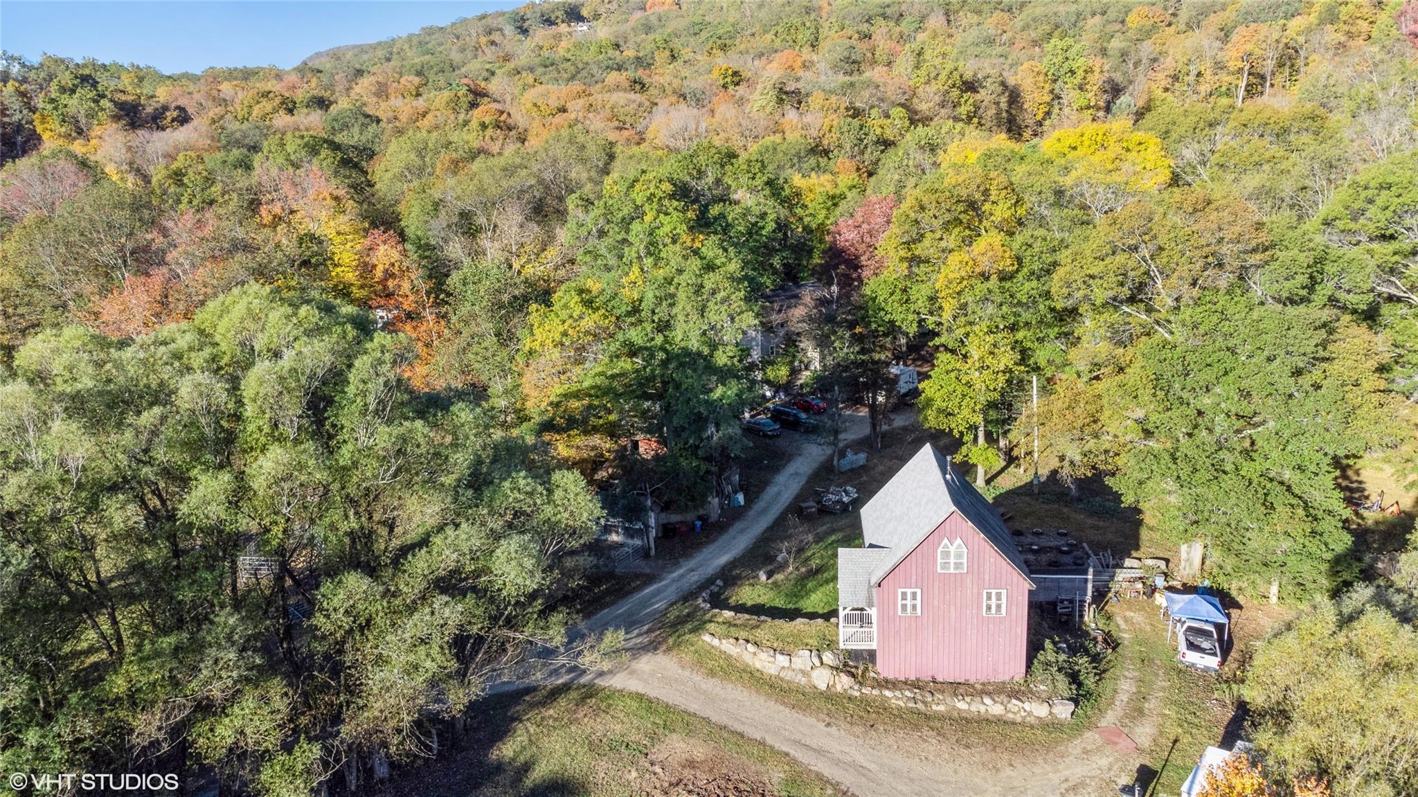 3 Horsemens Trail, Cold Spring, NY 10516