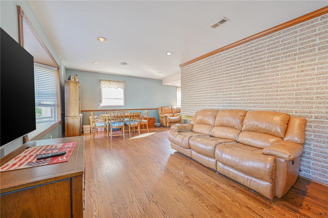 3204 Glennon Place, Bronx, NY 10465