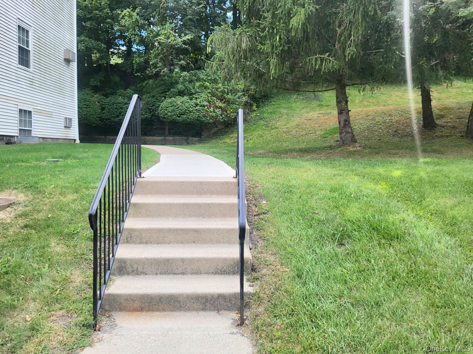 26 Lexington Hill # 1, Harriman, NY 10926