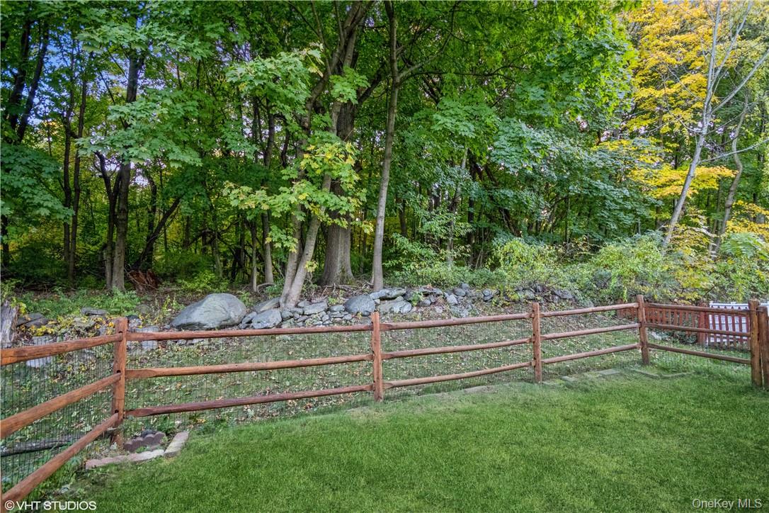 5 Rolling Way # K, Peekskill, NY 10566