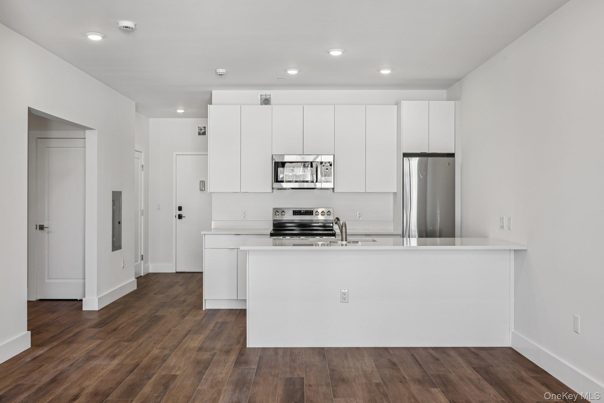 199 E Post Road # 304, White Plains, NY 10601