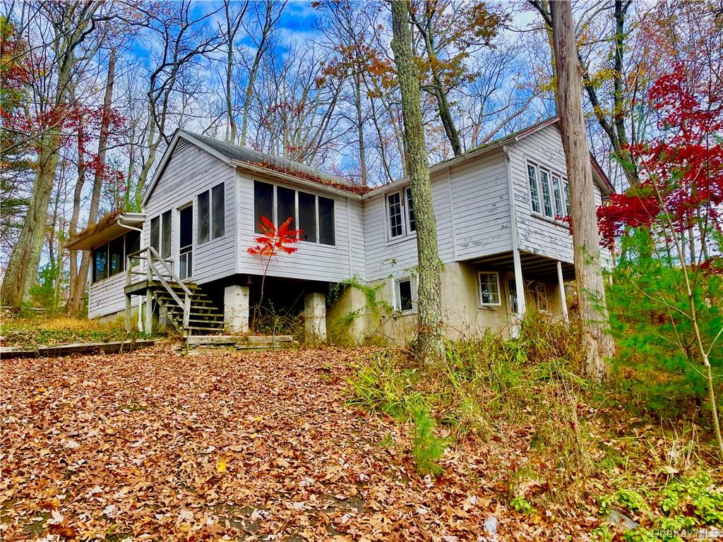 20 Maple Trail, Wurtsboro, NY 12790