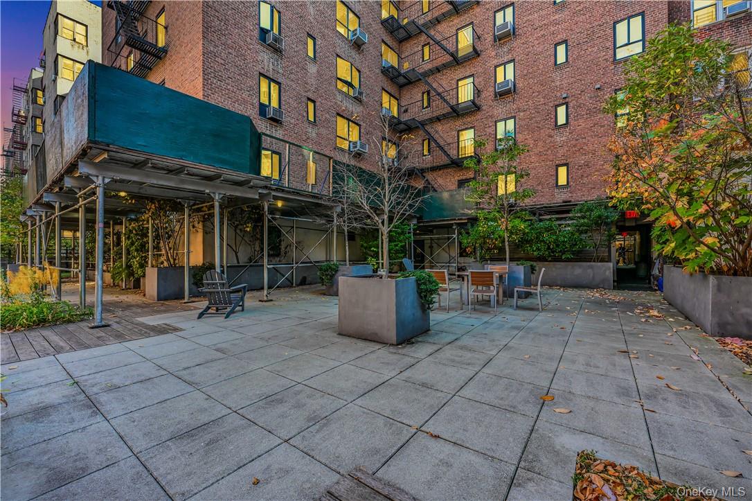 31 Nagle Avenue # 2G, New York (Manhattan), NY 10040