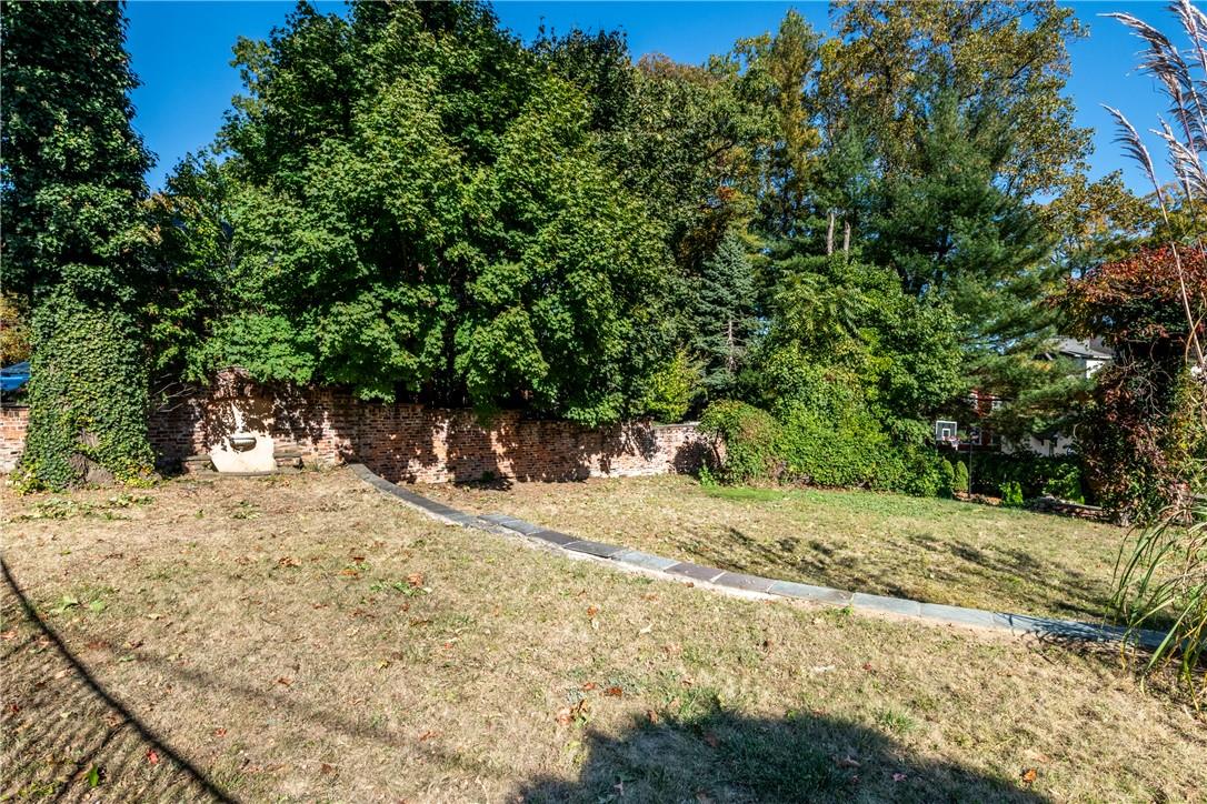 19 Lanark, Yonkers, NY 10705