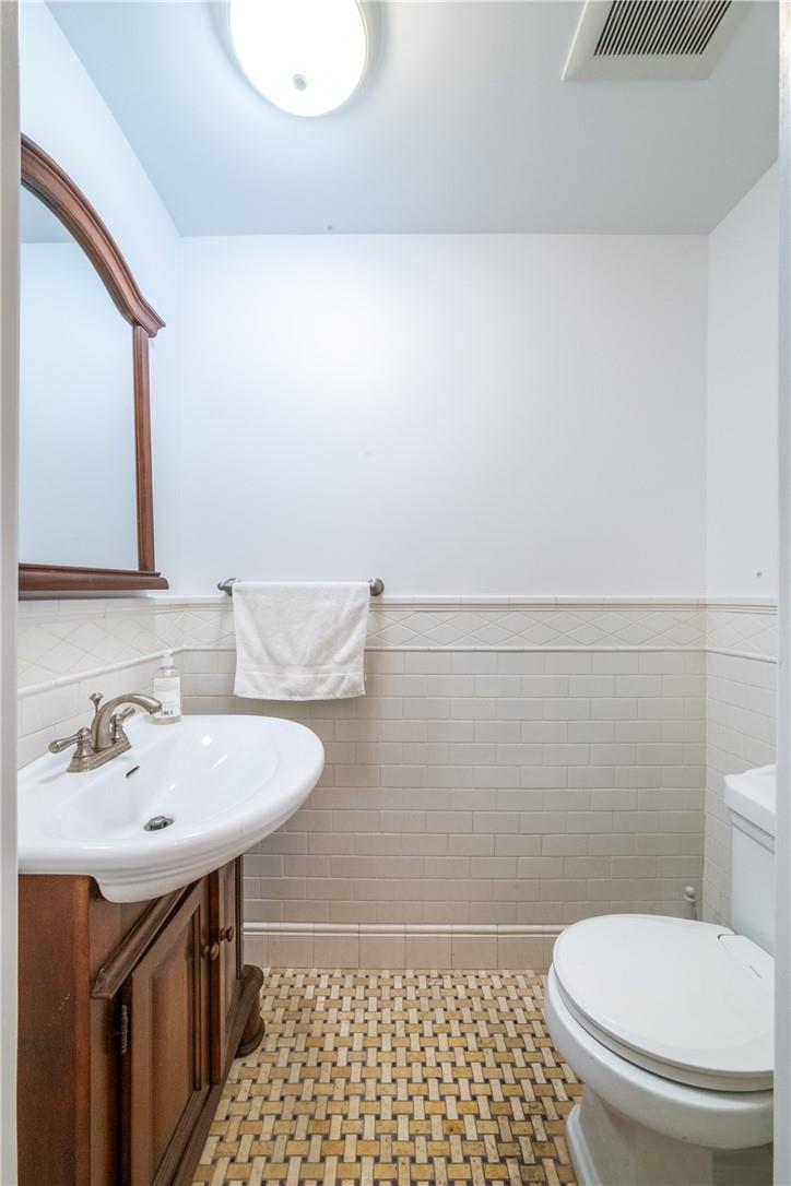 19 Lanark, Yonkers, NY 10705