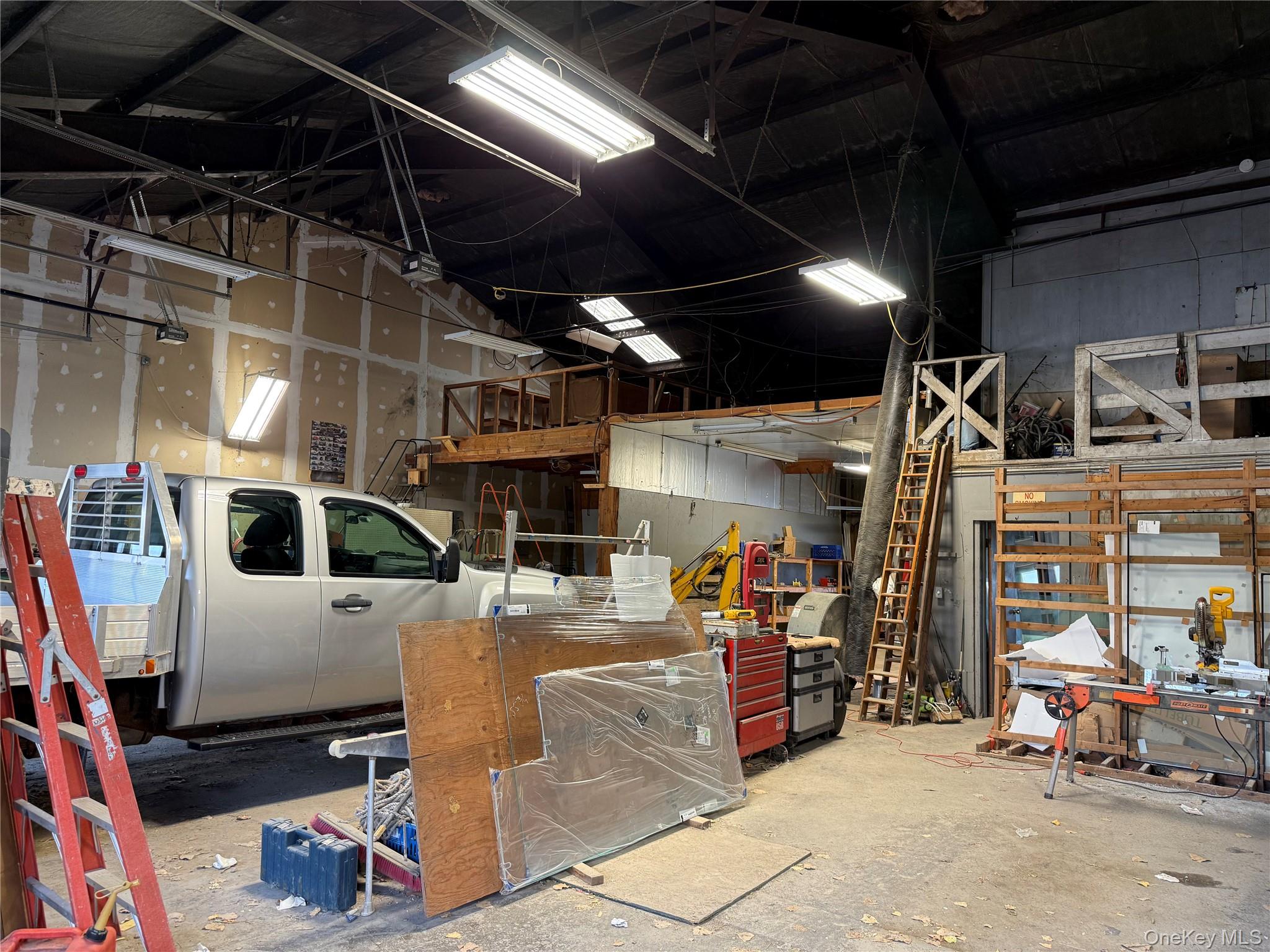 191 Columbia Turnpike Loop, Hudson, NY 12534