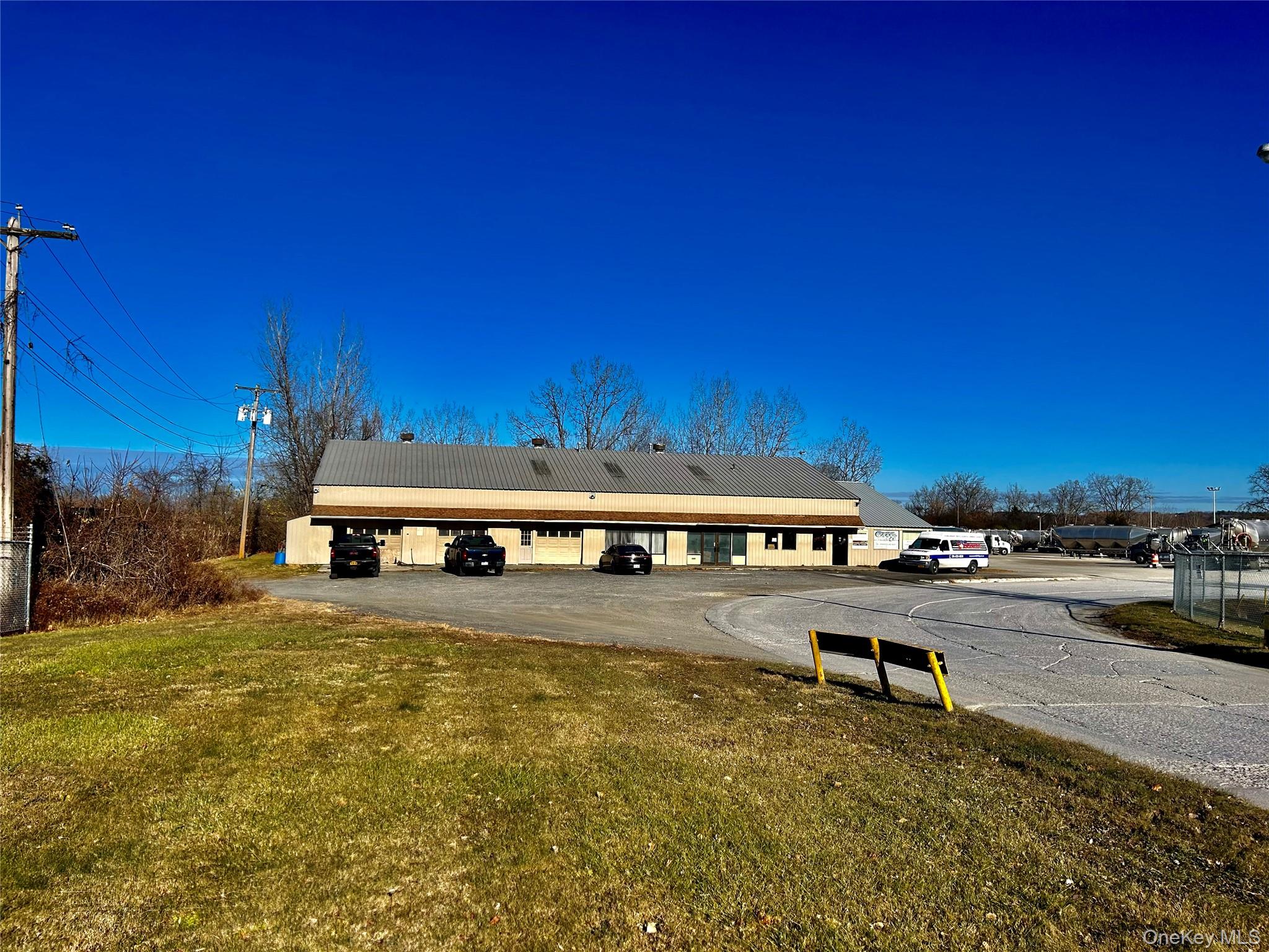 191 Columbia Turnpike Loop, Hudson, NY 12534