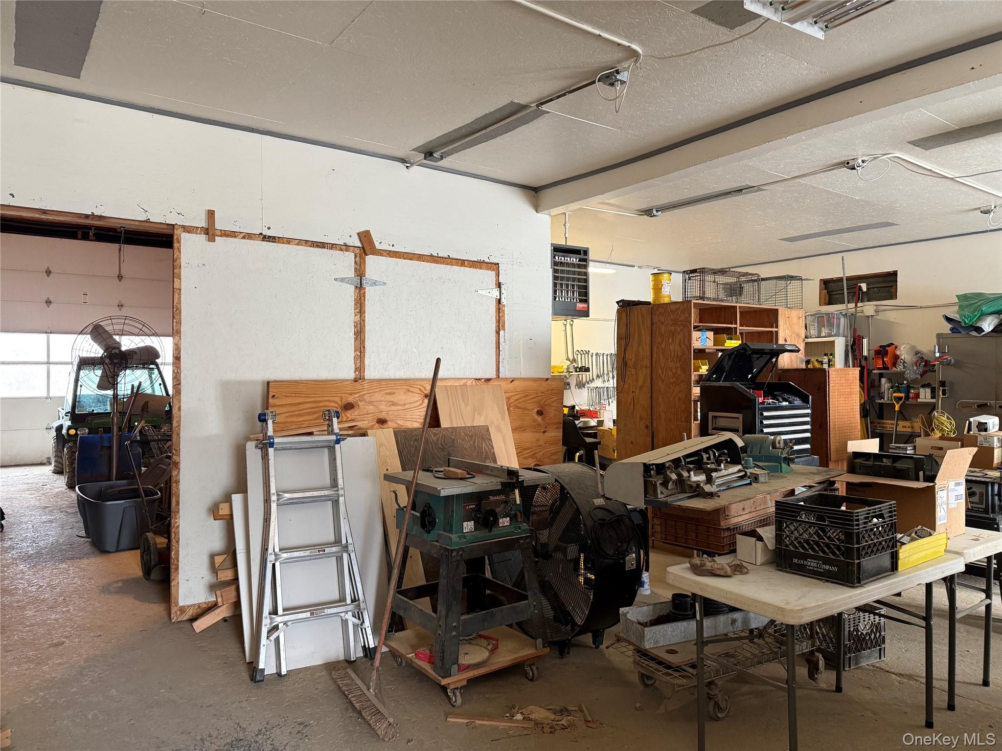 191 Columbia Turnpike Loop, Hudson, NY 12534