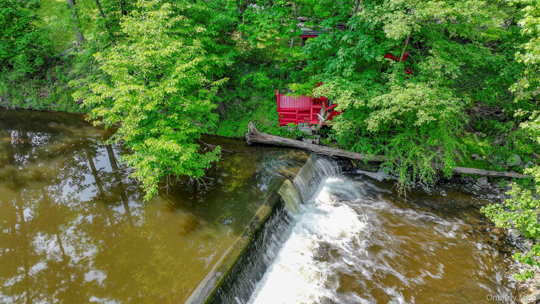 6 Crawford Street, Pine Bush, NY 12566