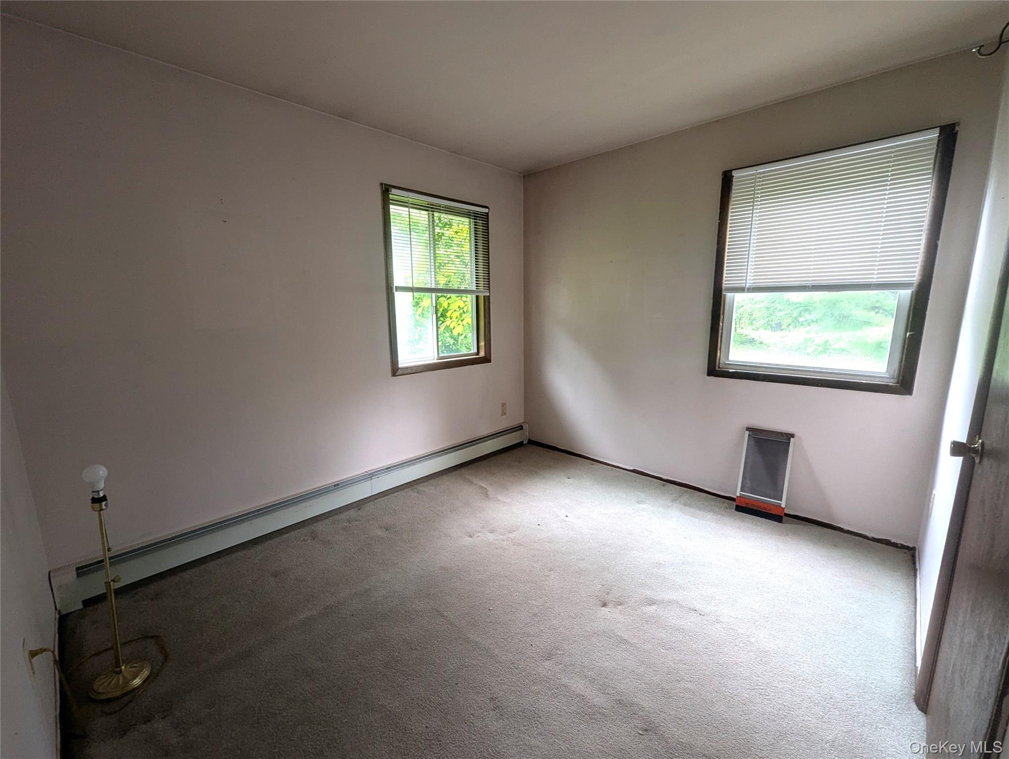 6 Crawford Street, Pine Bush, NY 12566