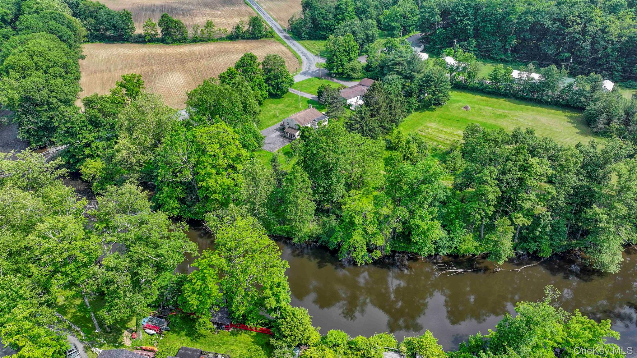 6 Crawford Street, Pine Bush, NY 12566