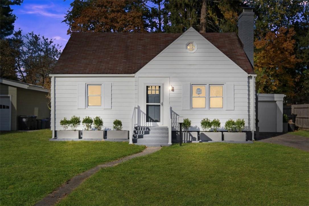 54 Oakwood Boulevard, Poughkeepsie, NY 12603