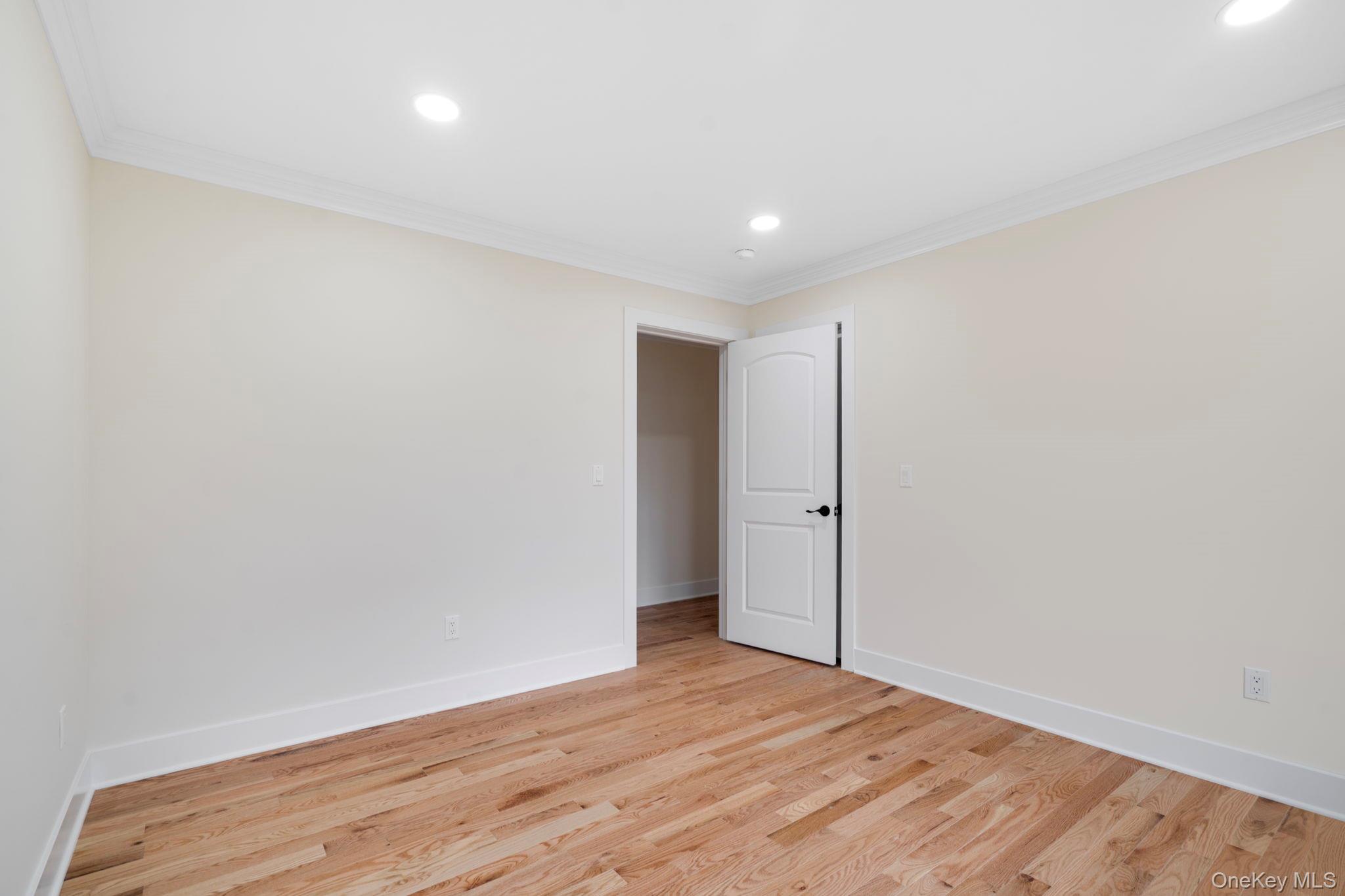 219 Mile Square Road, Yonkers, NY 10701