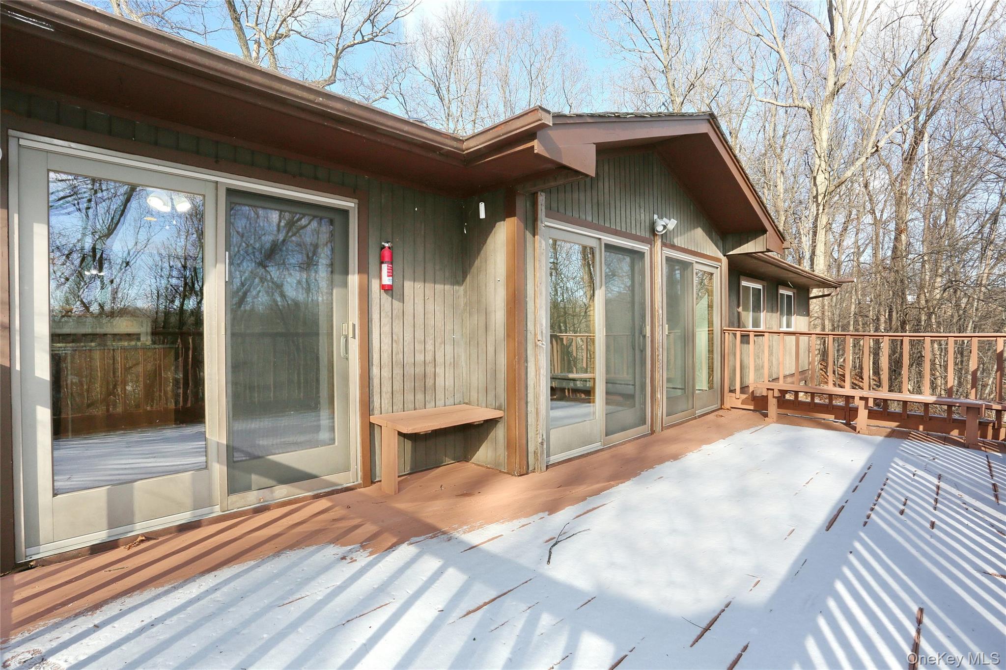 9 Country Club Lane, Airmont, NY 10952