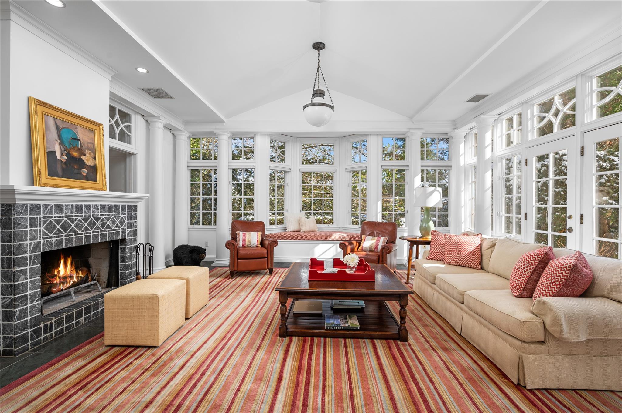 2 Sackett Circle, Larchmont, NY 10538