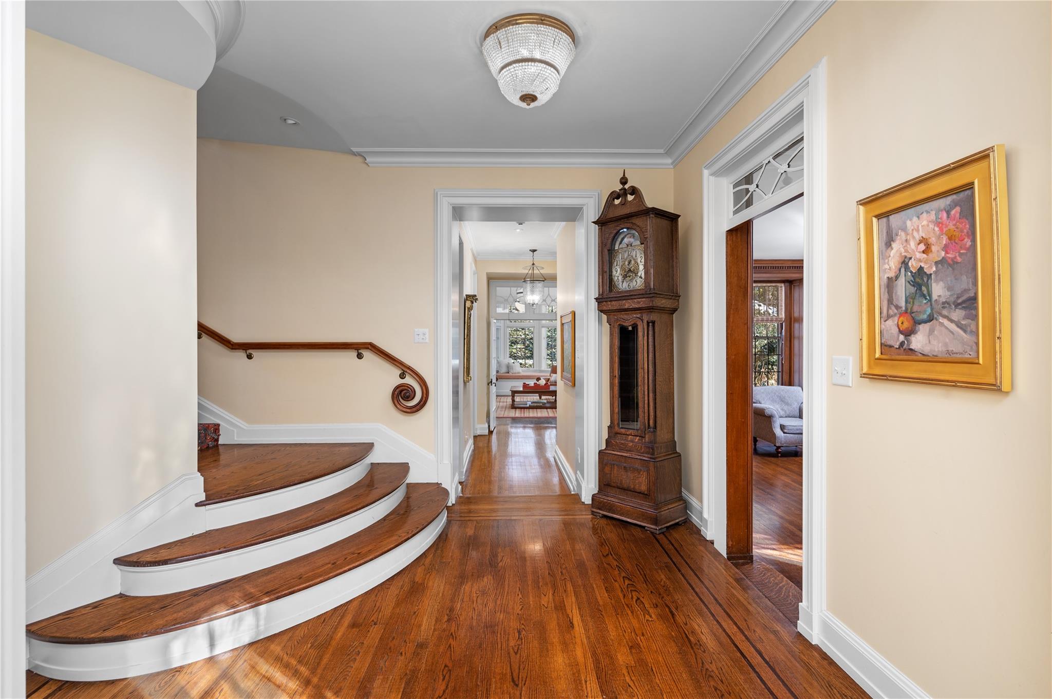 2 Sackett Circle, Larchmont, NY 10538