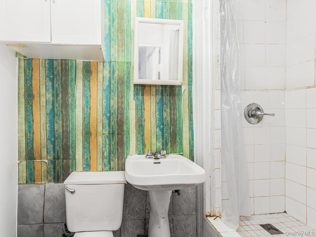 1151 Saint Lawrence Avenue, Bronx, NY 10472