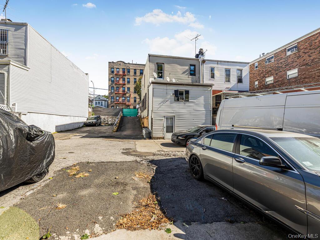 1151 Saint Lawrence Avenue, Bronx, NY 10472