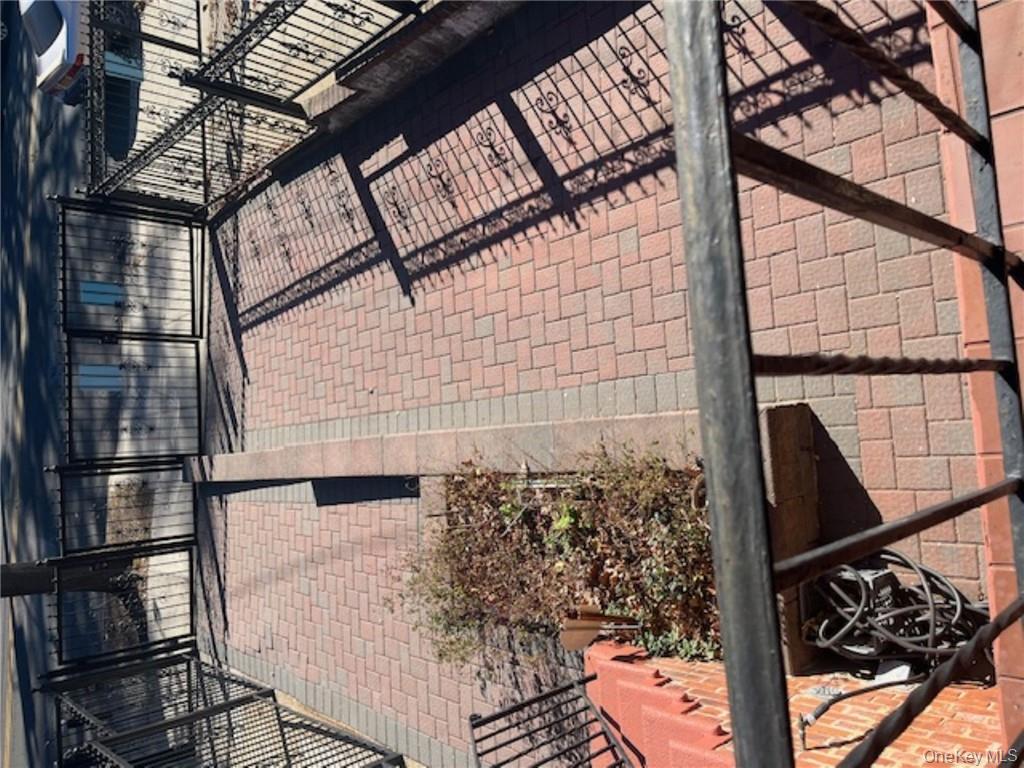 3613 Paulding Avenue, Bronx, NY 10469