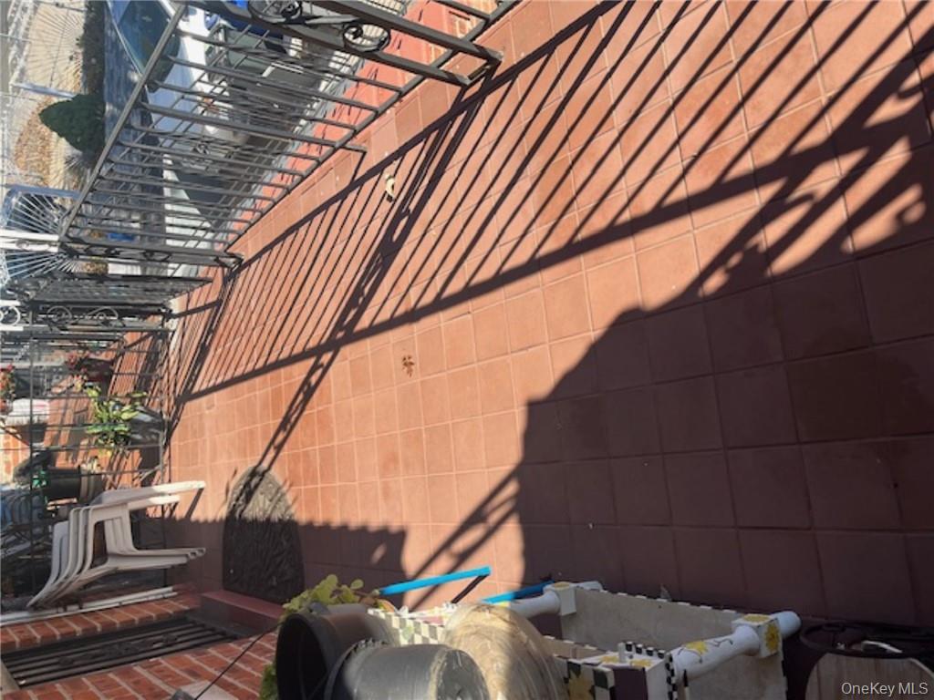 3613 Paulding Avenue, Bronx, NY 10469