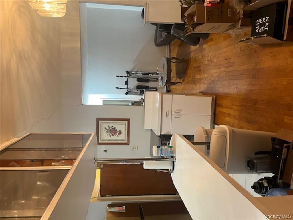 3613 Paulding Avenue, Bronx, NY 10469