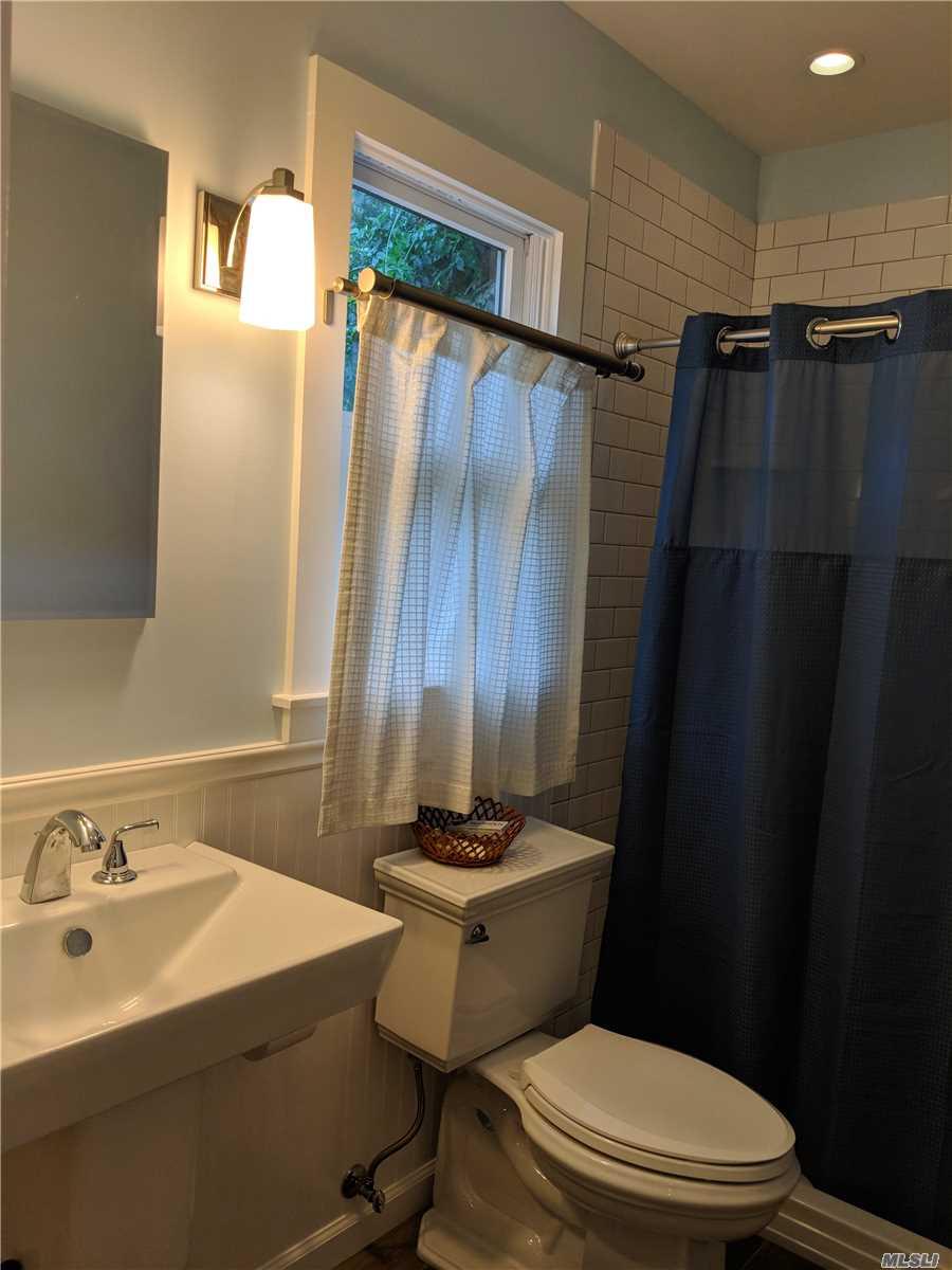 16640 Main Street # Cottag, New Suffolk, NY 11956