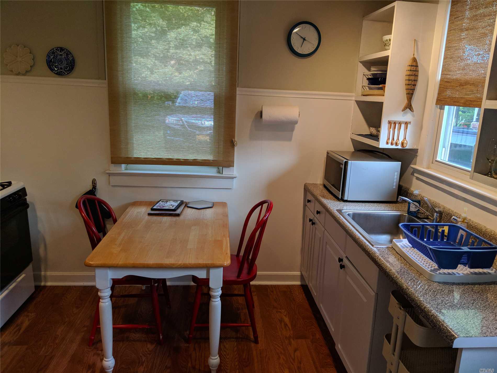 16640 Main Street # Cottag, New Suffolk, NY 11956