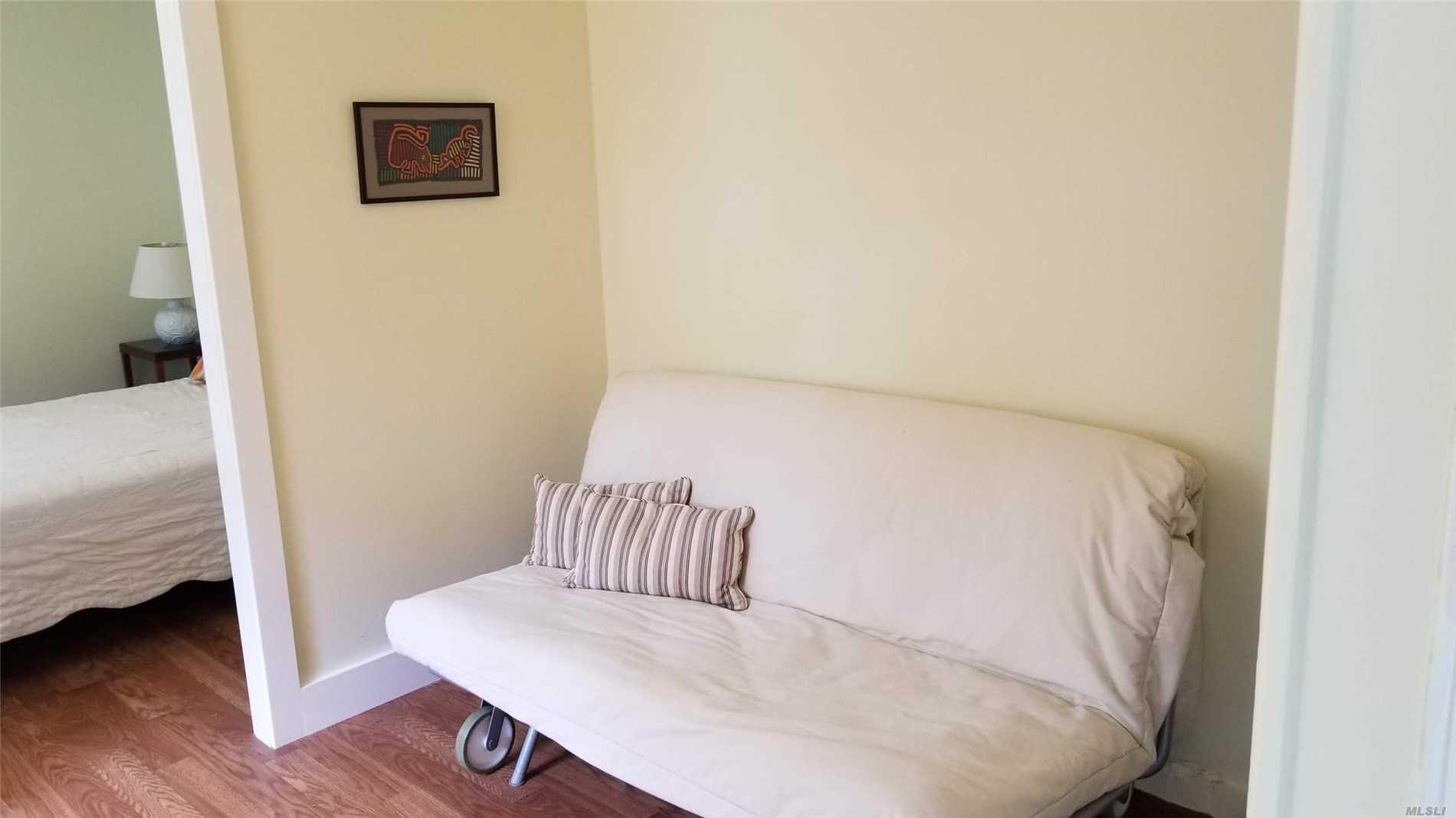 16640 Main Street # Cottag, New Suffolk, NY 11956