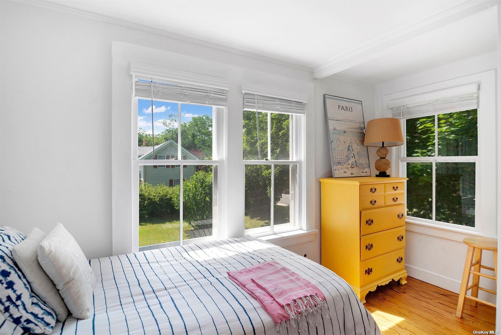 640 Orchard Street, New Suffolk, NY 11956