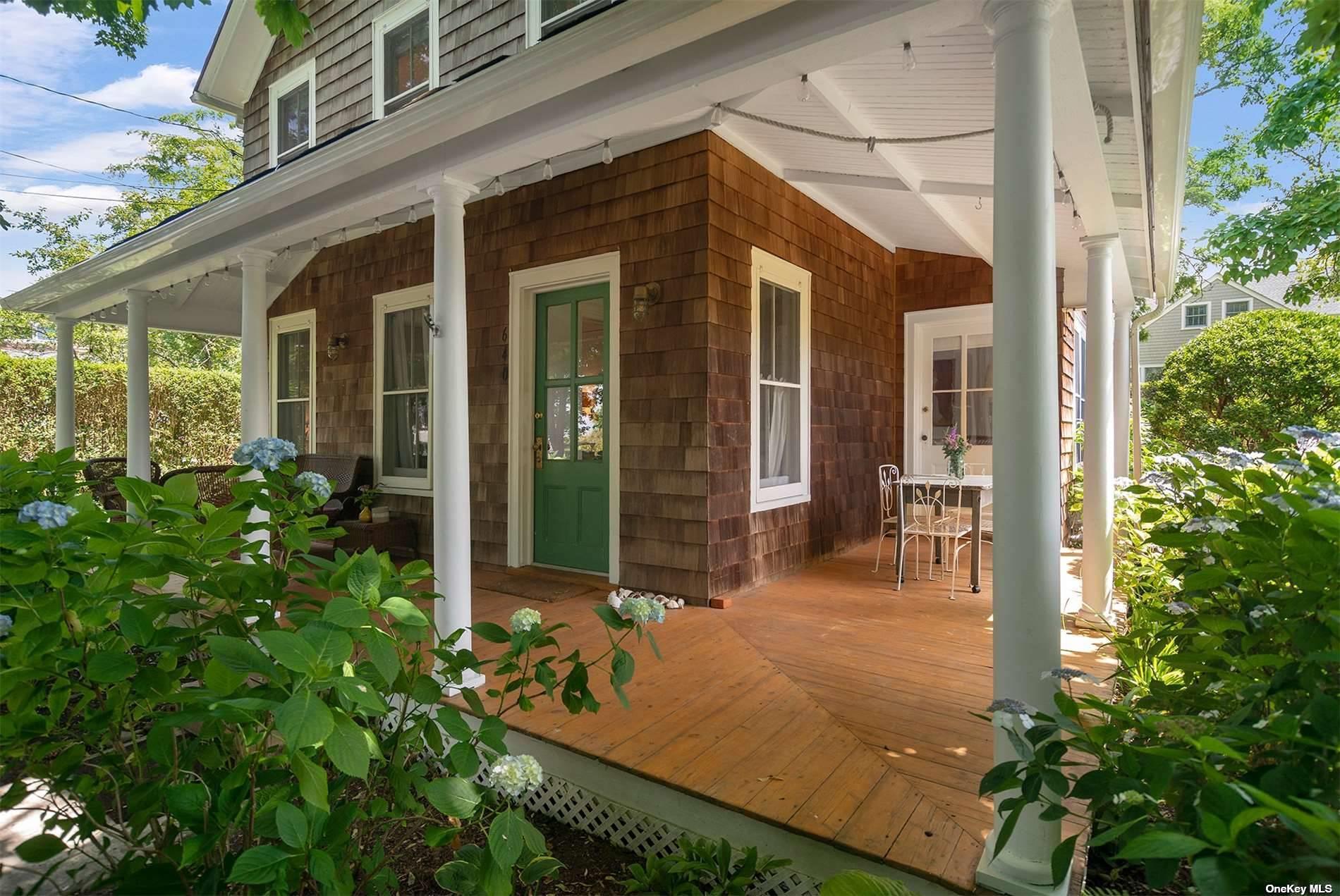 640 Orchard Street, New Suffolk, NY 11956